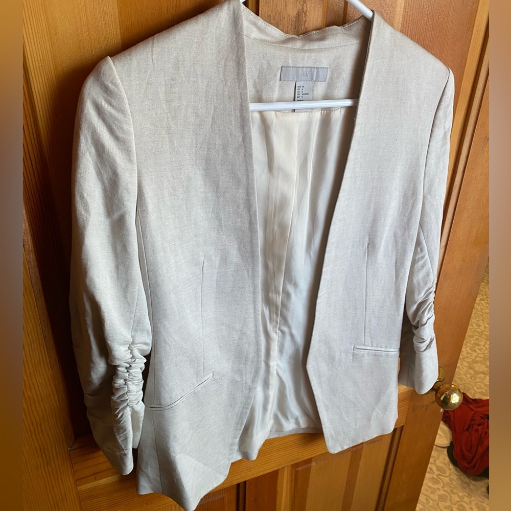 H&M Light Beige Blazer